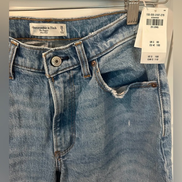Abercrombie mid rise baggy jeans - Picture 2 of 6